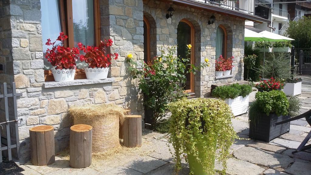 La Stella Delle Alpi Hotel Vico Canavese Buitenkant foto